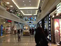 De tweede verdieping van de Stadsarcades