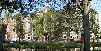 Het mavo gebouw aan de Burg.&nbsp;Martenssingel