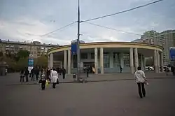 Het zuidelijke toegangsgebouw