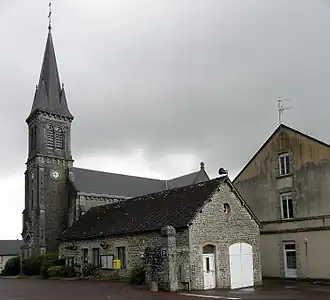 Gemeentehuis en kerk Saint-Clair