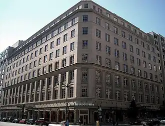 De voormalige vlaggenschipwinkel van Garfinckel's