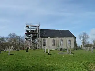 Kerk na afbraak van de toren