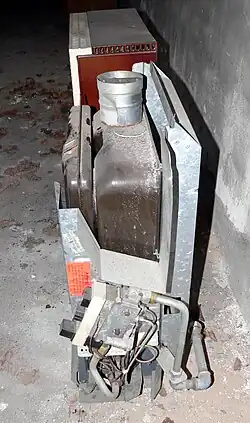 Gastoevoer en regelknoppen