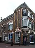 Winkel-woonhuis