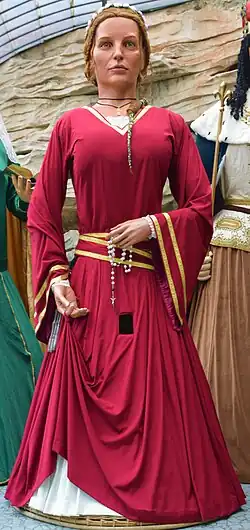 Alix van Namen, gehuwd in Ath met Graaf Boudewijn IV van Henegouwen in 2023.