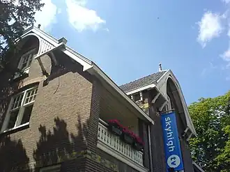 Bedrijfspand Mediawan Skyhigh