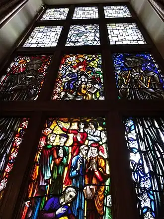 Detail raam V De moderne tijd, met Aletta Jacobs en Anda Kerkhoven