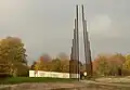 Monument op de gedenkplaats van dit voormalige concentratiekamp