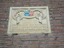 Gedenksteen Maria van Pallaes in Wulpstraat