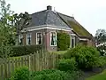 Boerderij met dwarsgeplaatst voorhuis