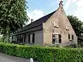 Boerderij van het Noord-Brabantse langgeveltype, in gele baksteen