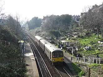 Station St James Park