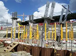 April 2012: aanleg viaduct spoor 12.