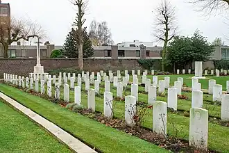 Britse graven en Cross of Sacrifice