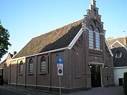 Voormalige Gereformeerde Kerk (momenteel rouwcentrum) aan de Kerkweg 14