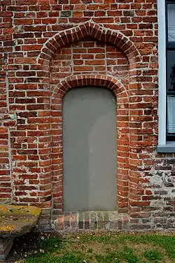 Korfbogige nis (2017)