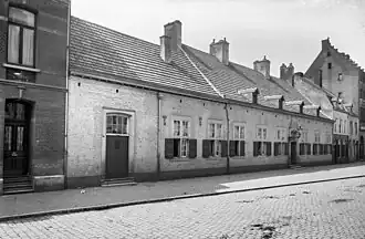 Het "Oude Vrouwenhuis" of "Kevinsje" in 1914