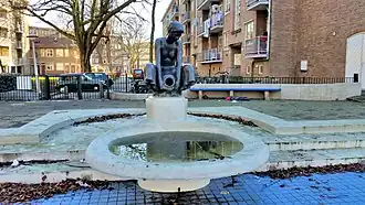 Vrouw met kruik (februari 2019)