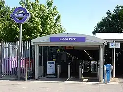 De noordelijke toegang tot de loopbrug op 14 mei 2022.