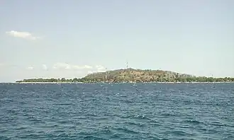 Gili Trawangan gezien vanaf Gili Meno (2005).