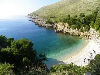 Gjiri i Ariut, Brisan, Nationaal park Karaburun-Sazan