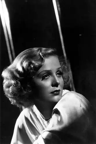Gloria Stuart (1937)