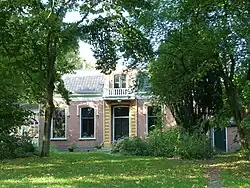 Hervormde pastorie (zie ook foto's serre en achterzijde)