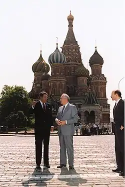 Met Reagan en Gorbatsjov in Moskou (1988)