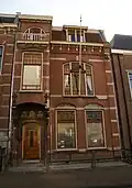 Herenhuis, verwant aan neo-Hollandse renaissance met details in art nouveau