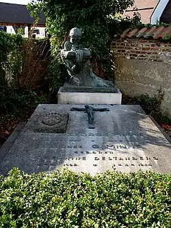 Het graf van Minne te Sint-Martens-Latem