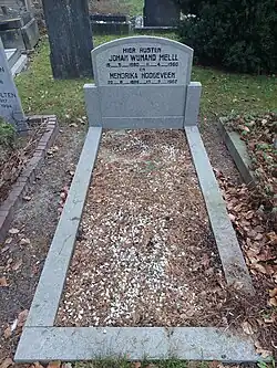 Het graf van Meyll op de Algemene Begraafplaats te Nijkerk.