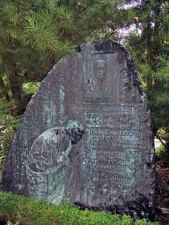 grafmonument Van Ketwich Verschuur (1925)