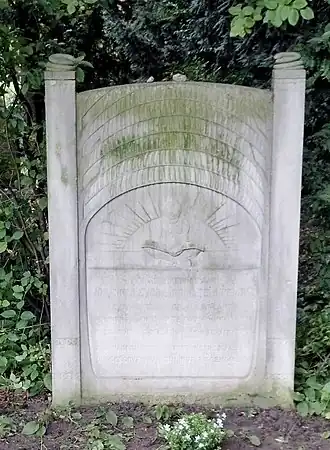 Grafmonument van Johan Tehupeiory