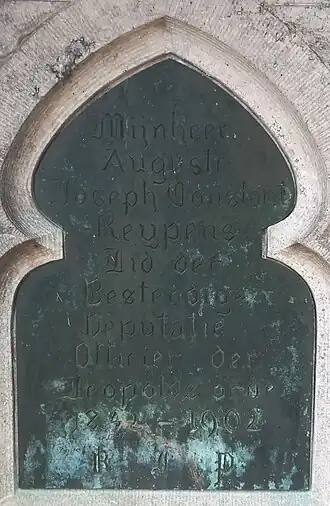 Grafplaat van Auguste Reypens op de begraafplaats van Duffel.