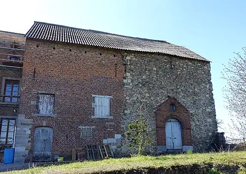 Vroegere kapel nu schuur van de Ferme du Prieuré