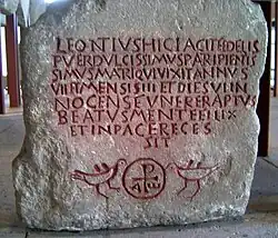 Grafsteen van Leontius (5e/6e eeuw), Römisch-Germanisches Museum, Keulen