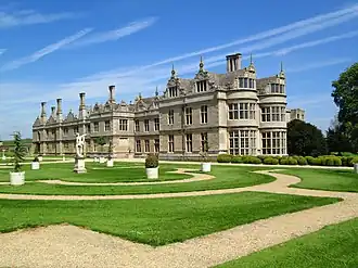 Kirby Hall symboliseert Mansfield Park.