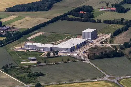 Het nieuwe bedrijventerrein naast de luchthaven