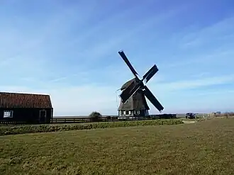 De molen met volle zeilen