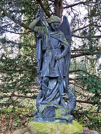 St Michel, terrassant le Dragon (1883)