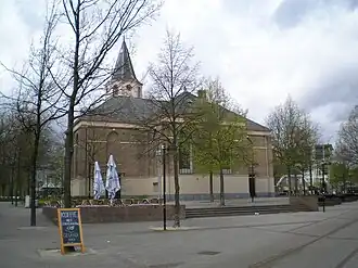 Hoofdstraat met de Grote kerk