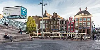 De zuidzijde van de Grote Markt