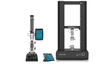 Voorbeeld van zowel een kleine trekbank met één kolom als een trekbank voor grotere krachten met twee kolommen.