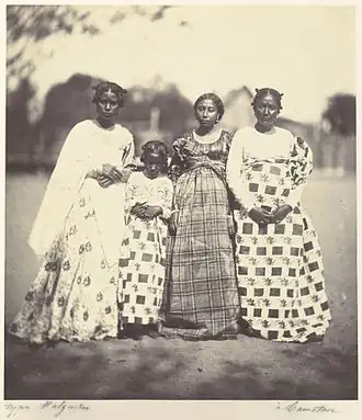 Groepje Betsimisaraka-vrouwen (Madagaskar, 1863).
