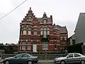 Imposant eclectisch herenhuis, GEBOUWD IN HET JAER 1906