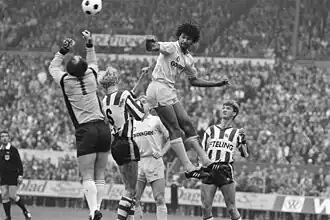 Sparta – Feyenoord (1–4) op 6 november 1983 met onder andere Ruud Gullit en Louis van Gaal.