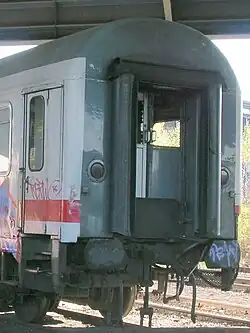 Rubberen balgen van spoorwegrijtuigen