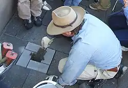 Gunter Demnig in Königswinter, juli 2007