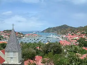 De haven van Gustavia
