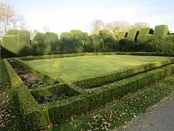 Gedeelte van de tuin van het landgoed